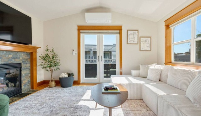 Warm & Tranquil Haven: Gym, Office, Patio