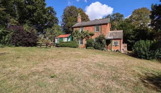 Warren Cottage
