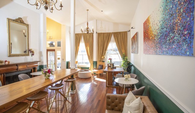 Washington Square Inn