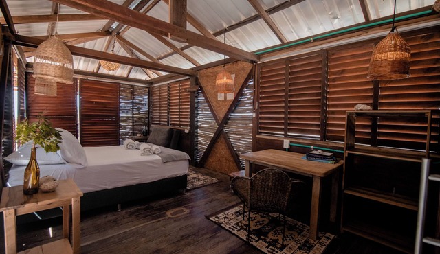 Watú Kite House