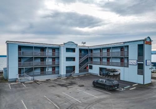 Water Front Inn