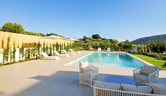 WATER PETRA Pool Villa & Suites