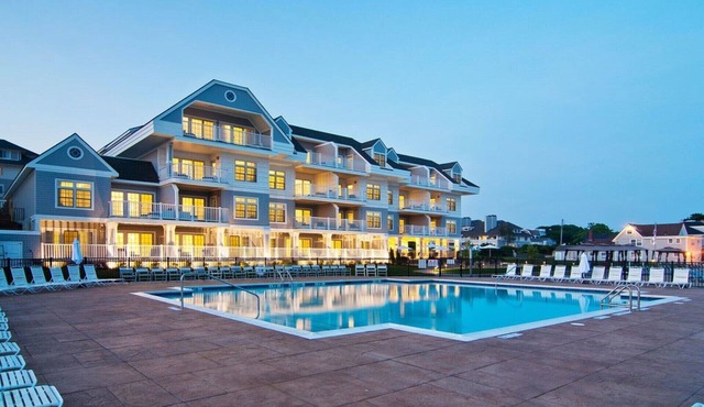 Water's Edge Resort and spa w indoor and outdoor pool and beach. Condo Sleeps 4