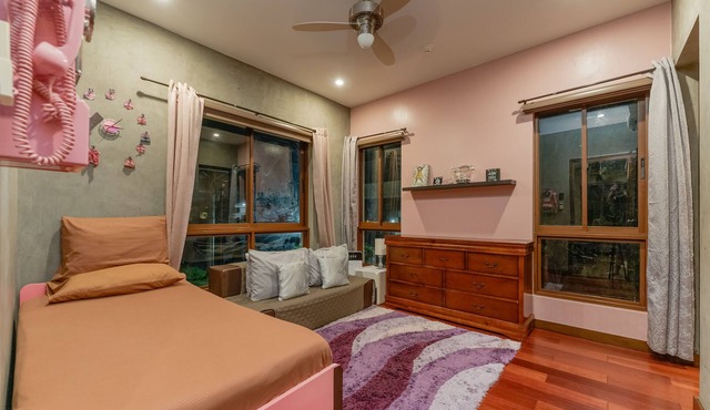 Waterfalls Pool villa by beach/Billiards/PS4/Massage