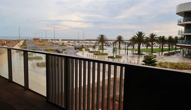 Waterfront 2BR | Marina Views | Free Parking