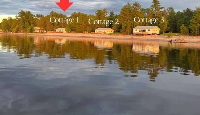 Waterfront Beach House on Bay- Cottage #1
