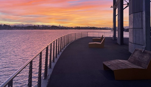 Waterfront Building with Amazing Views