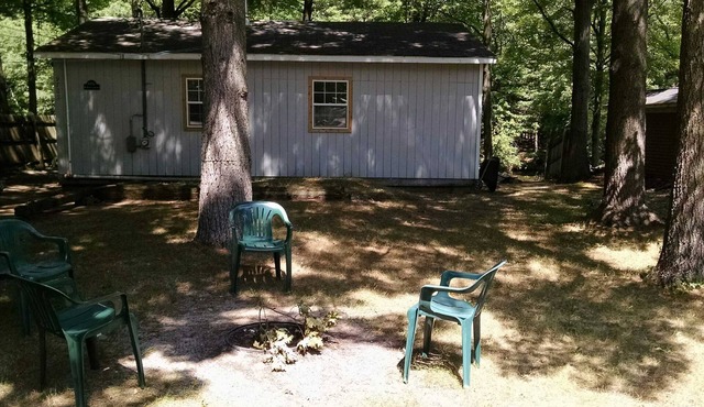 Waterfront Cabin on Silver Lake Channel. Row or Motor boat to the Sand Dunes.