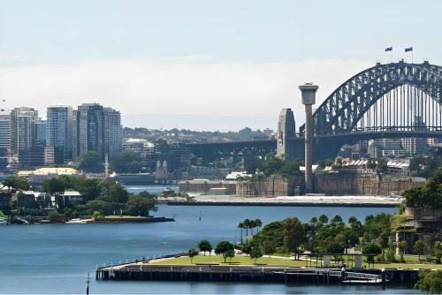 Waterfront CBD luxury 1Br with best view