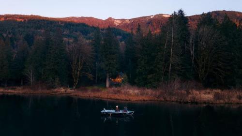 Waterfront Chalet