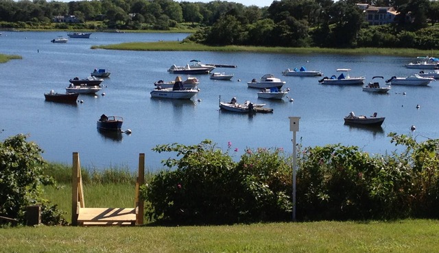 Waterfront Chatham Village, Short Walk to Town & Lighthouse Beach