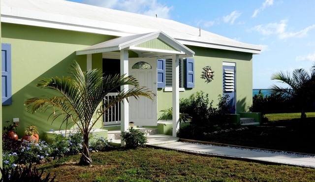 Waterfront Cottage on Private Estate