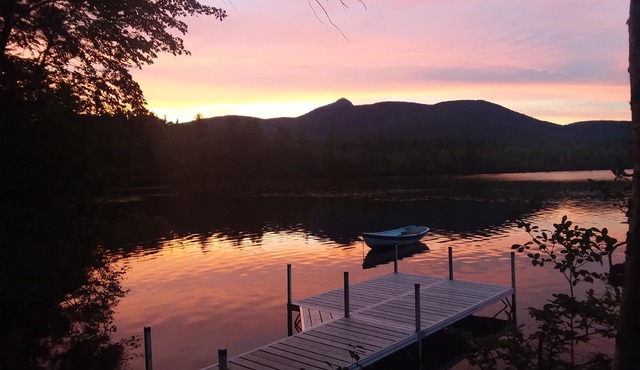 Waterfront Duplex on Chocorua Lake w Kayaks, Fire Pit & Hot Tub - Must Visit!
