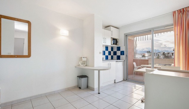 Waterfront Escape in Agde