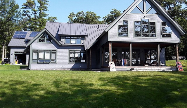 Waterfront, Freeport - Available for Bowdoin Graduation, Bowdoin Alumni Weekend