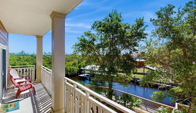Waterfront Home Close to Beach with Shared Pool Hot Tub Free WiFi & Central AC