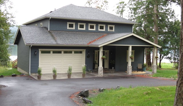 Waterfront Home near Roche Harbor 2-night summer get-a-way? 8/14-8/16 25% off