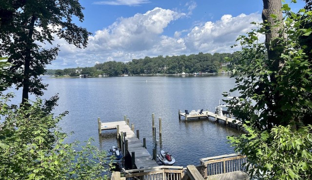 Waterfront home with private pier mins to Annapolis