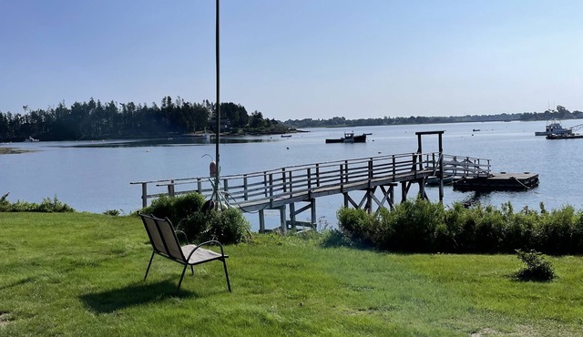 Waterfront Main House & Guest Cottage- Casco Bay, So. Harpswell.