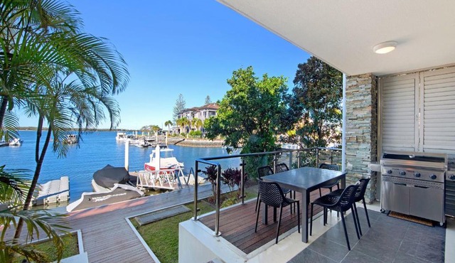 Waterfront Oasis in Runaway Bay - CoastHM