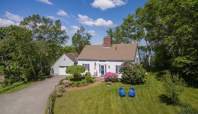 Waterfront on Harpswell Sound-3 bedrm-private setting with float. Sunset views