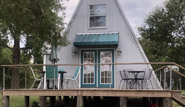 Waterfront Smithville River House