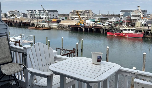 WATERFRONT Spacious 3-bedroom condo on Otten’s Harbor, in Wildwood.