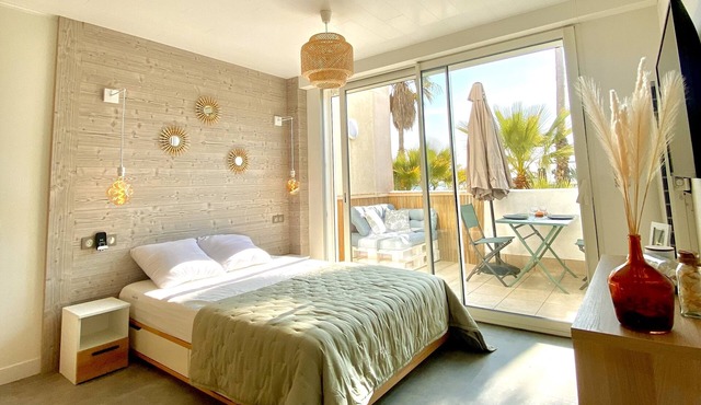 Waterfront Studio
