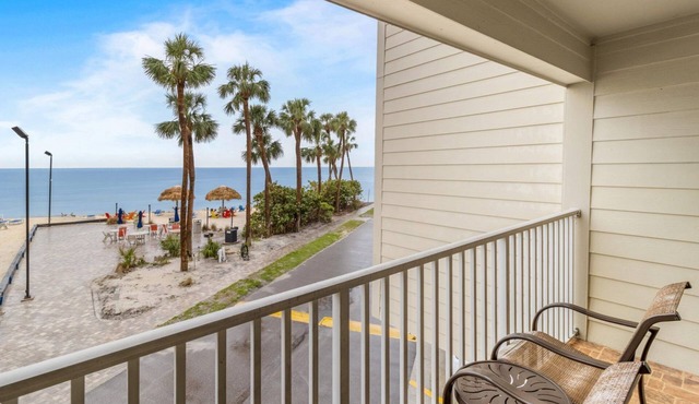 Waterfront Studio Suite w/Tampa Bay Views