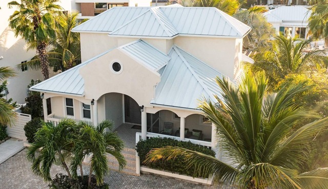 Waterfront Villa Dock & Pool Near Grace Bay
