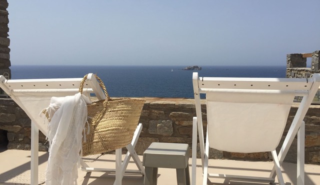 Waterfront Villa ANTIPAROS