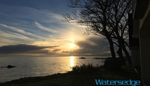 Watersedge Redcastle