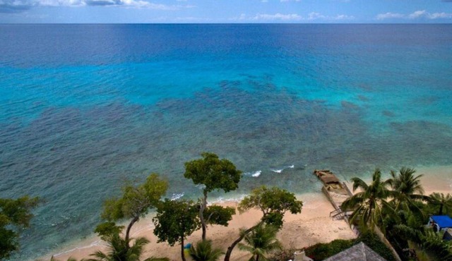 Waterside Apartment 101 by Island Villas