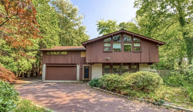 Waterside Pine Haven- Close to the Hamptons