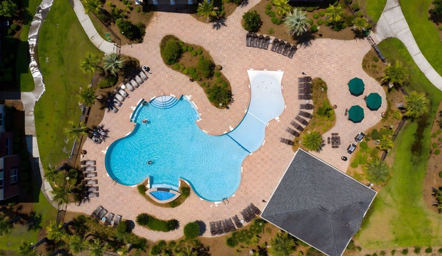 Waterview 2BR: Pool, 1st Floor, Gym, Screened Lanai!
