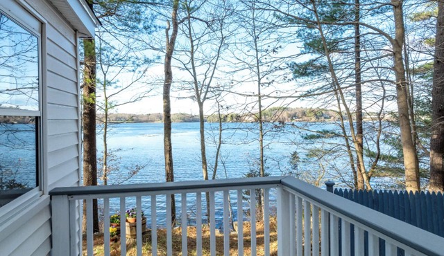 Waterview Cottage in Kittery Point
