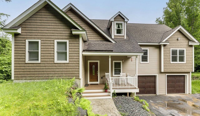 Waterville Getaway w/Private Hot Tub