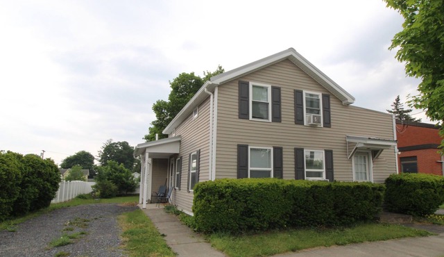 Watkins Glen State Park is just a few steps away! Welcome to Parkview House.
