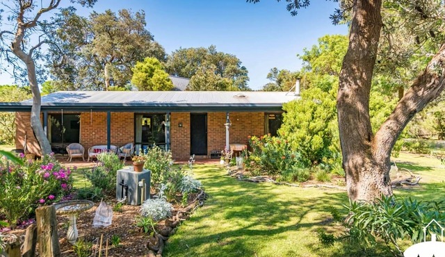 Wattle Haven at Sandy Point