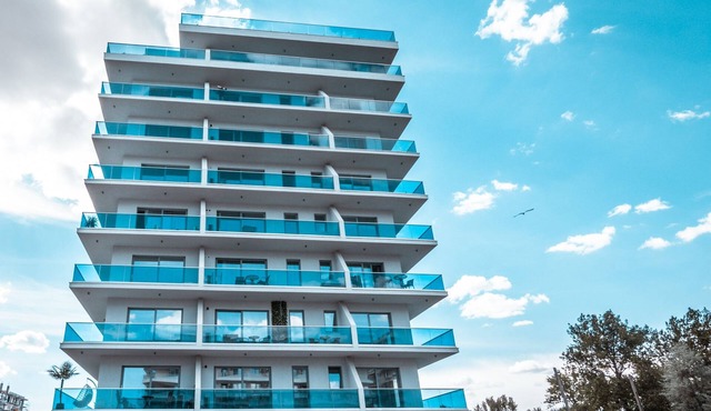 Wave 4 Residence