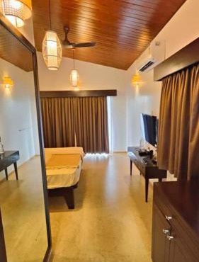 Waves&Vibes Resort
