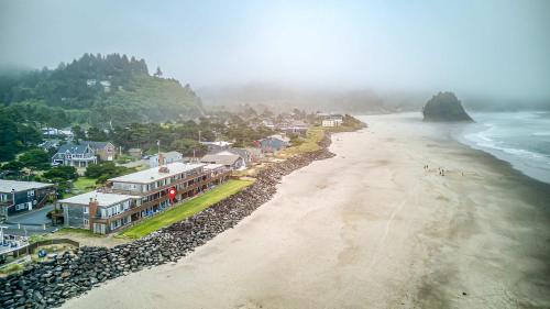 Waveside Hideaway, Unit 11