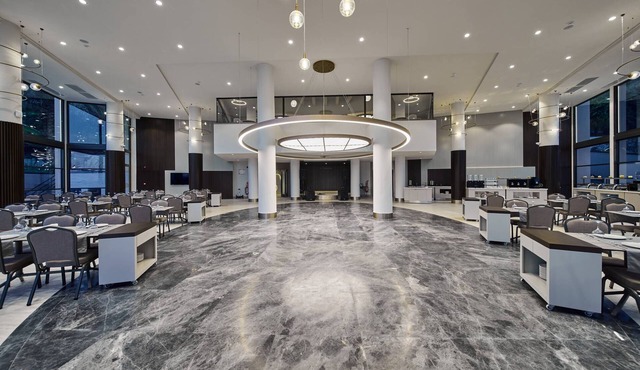 WAVESIDE HOTEL