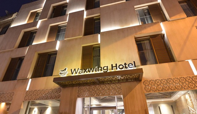 Waxwing Hotel