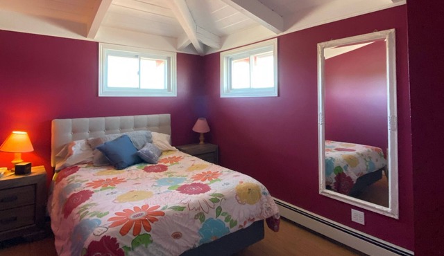 Webbers Loft located minutes from clam harbour beach
