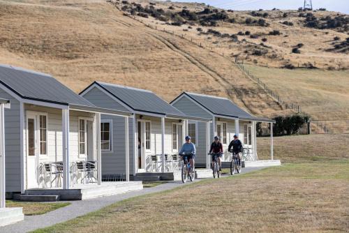 Wedderburn Cottages