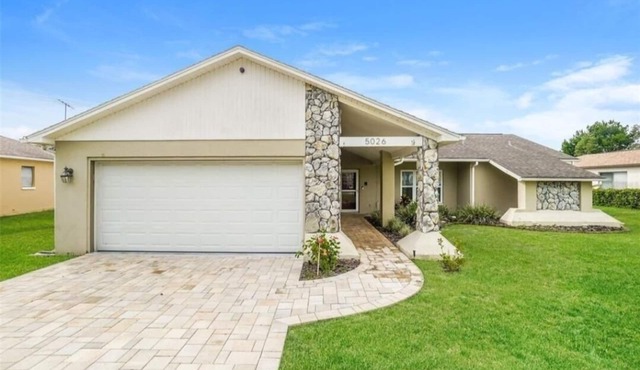 Weeki Wachee Getaway – Private Pool, WiFi & More!
