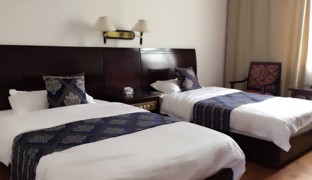 WEI SHAN Hotel