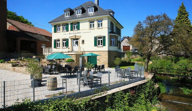 Weinhotel Stadtmühle beim Weingut Schauß