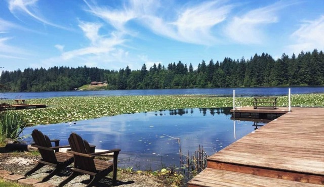 Welcome! Create your own Lakeside Memories on Lake Tanwax